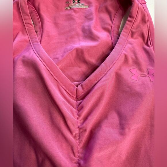 Under Armour Heat Gear Pink Ruched Tank Top Built In Bra Size Small - Picture 2 of 7
